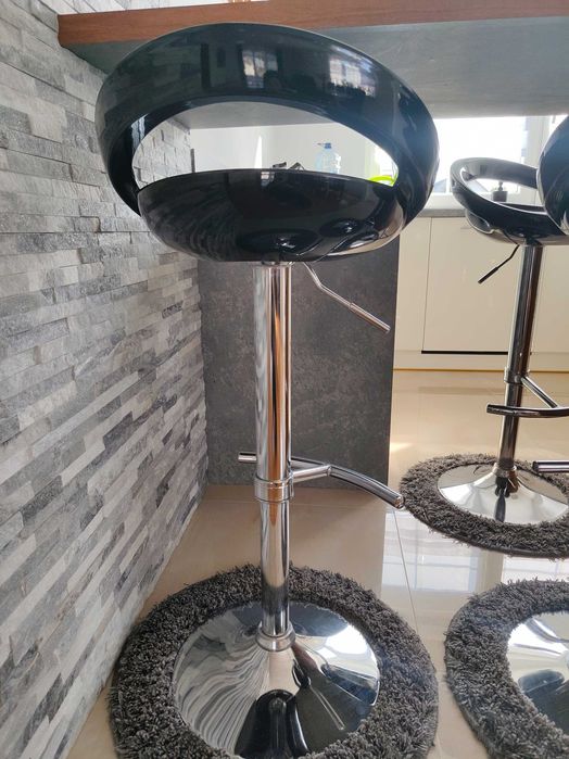 3 Hokery krzesła barowe