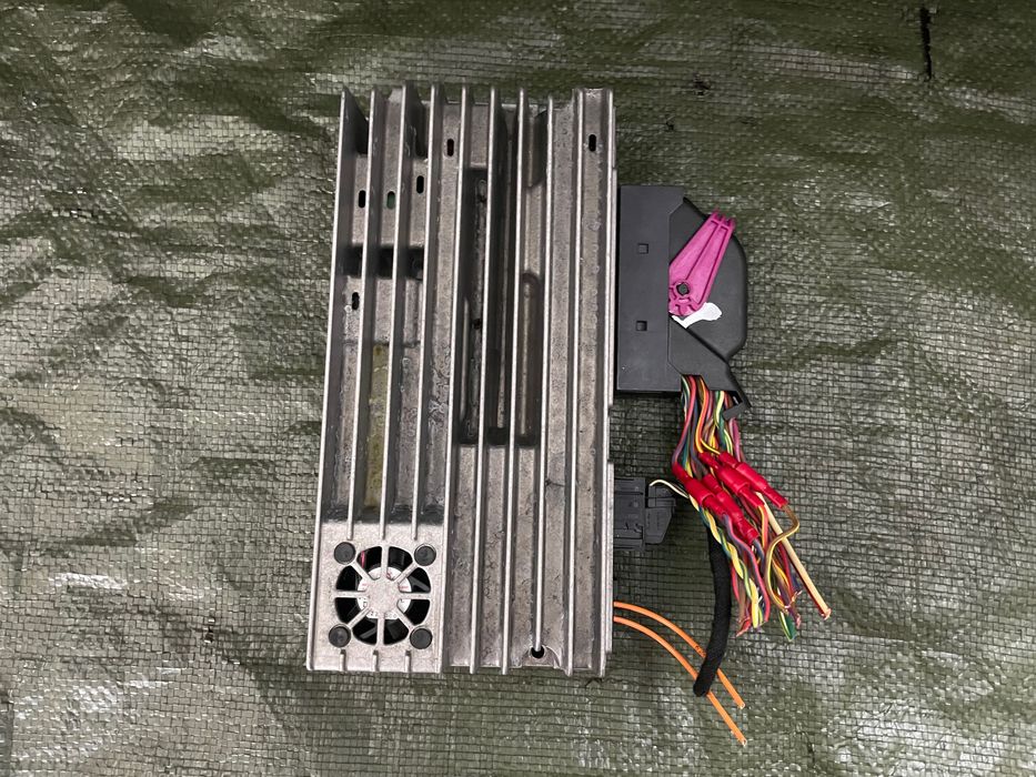 Wzmacniacz audi BANG OLUFSEN Audi A4 B8 A5 8T 8T8T0035223T