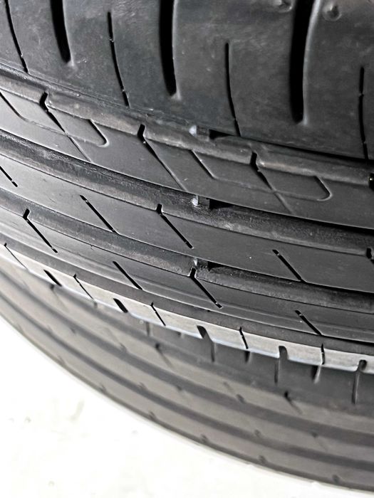 Pneus Goodyear Efficient Grip Performance - 215/55/17 - Como NOVOS