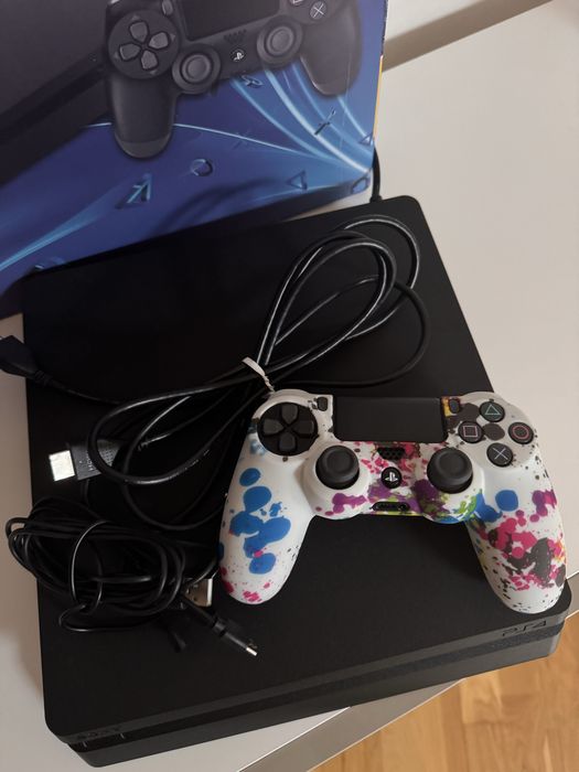 Ігрова приставка Sony Ps4
