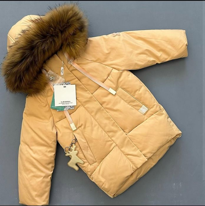 Зимова куртка фірми SUBERBYBER