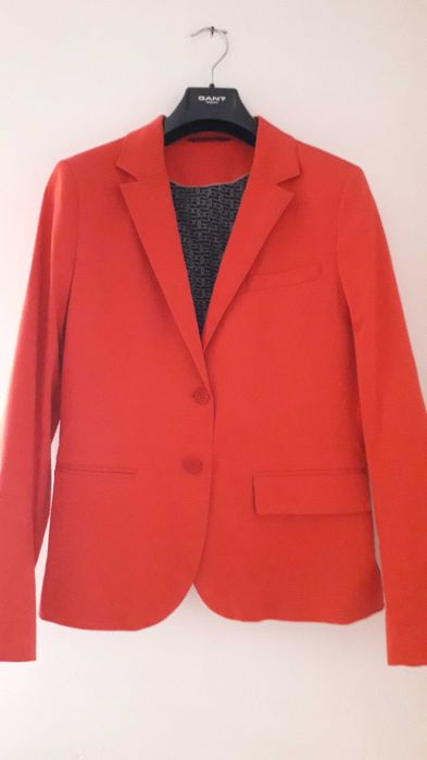 Casaco GANT vermelho coral