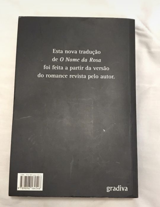 Livro “o nome da Rosa”