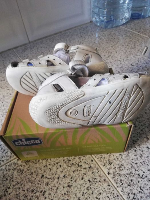 Sandálias Chicco 24