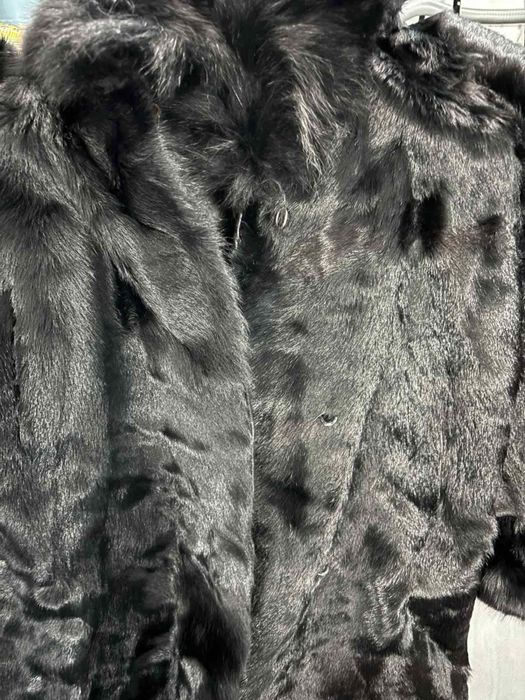 Натуральна шуба великого розміру