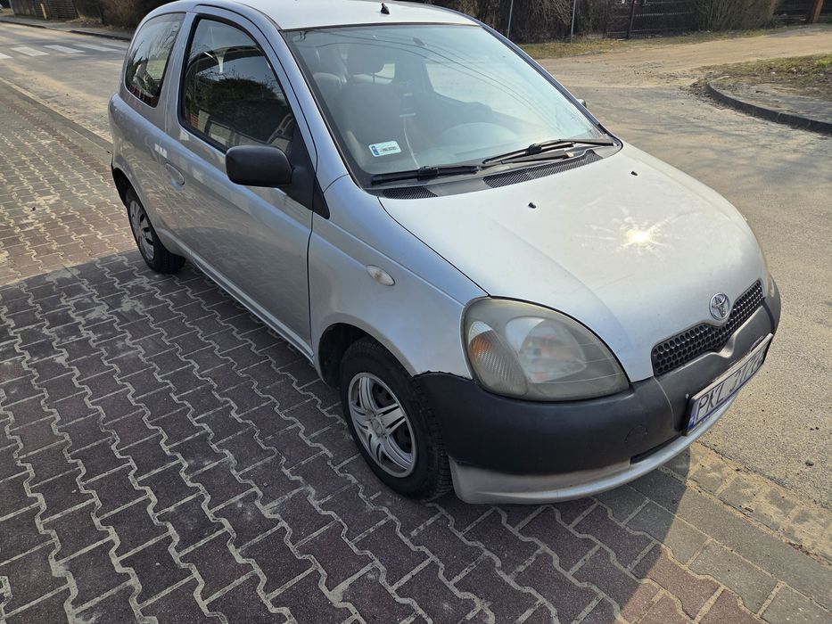 Spzedam Toyota Yaris

Toyota Yaris 
2000 r 
1.0 benzyna
~215 przebieg