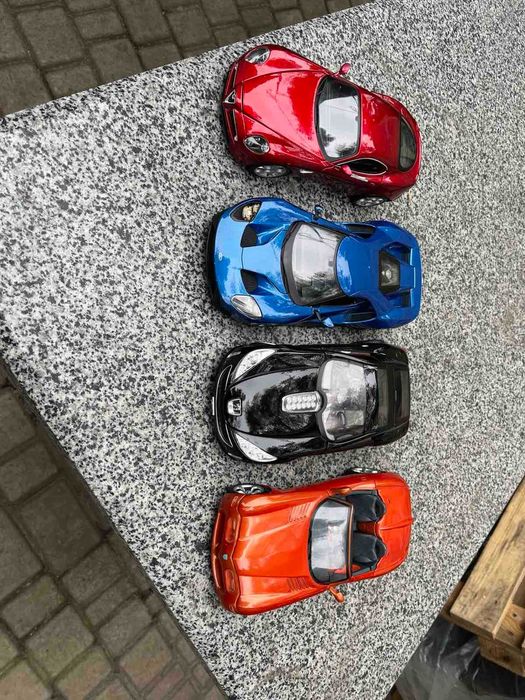 Коллекционные модели 1:18.