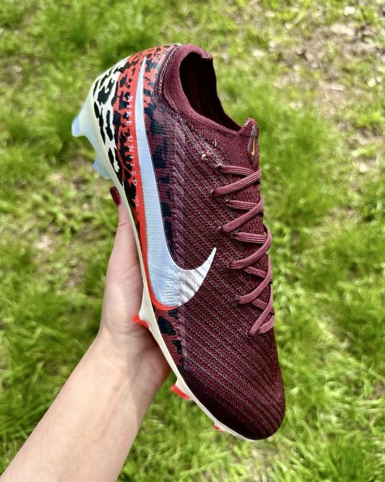 Бутси Nike Air Zoom Mercurial Vapor 16 NU003 elite FG