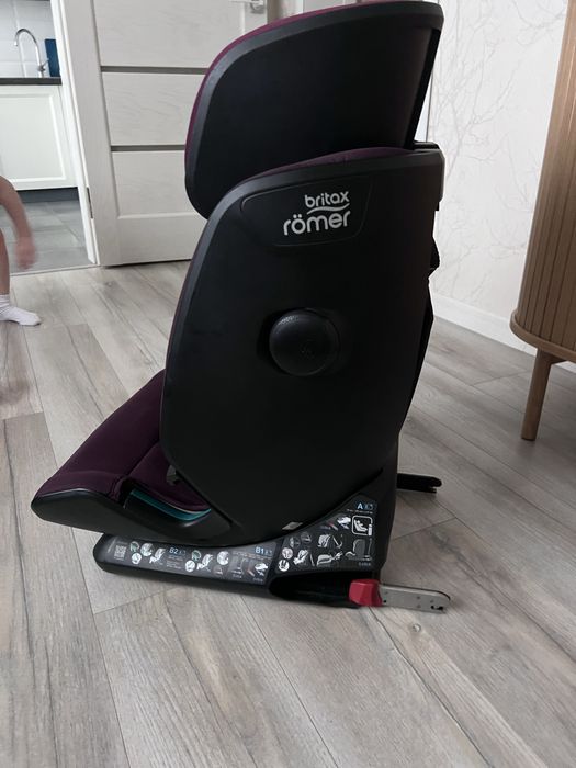 Автокрісло Britax romer advansafix