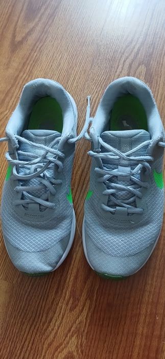 Оригінальні Nike 38 розміру