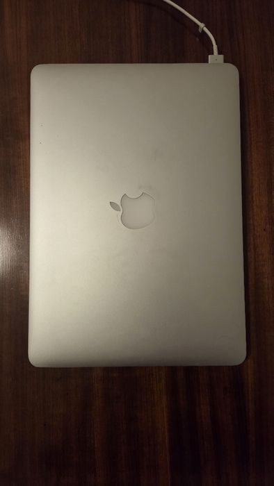 MacBook Pro 13" – i7 / 8GB RAM