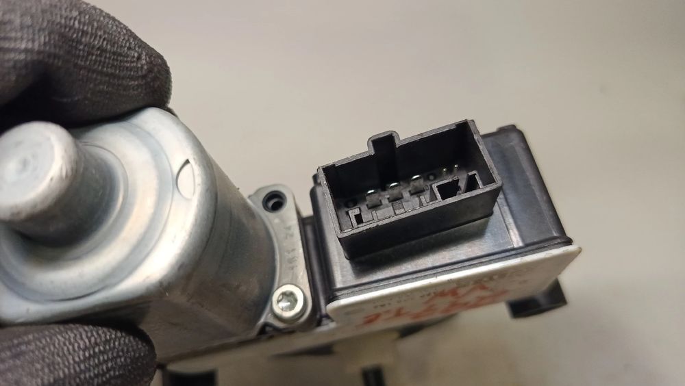 Motor vidro trás esquerdo VOLKSWAGEN T-Cross