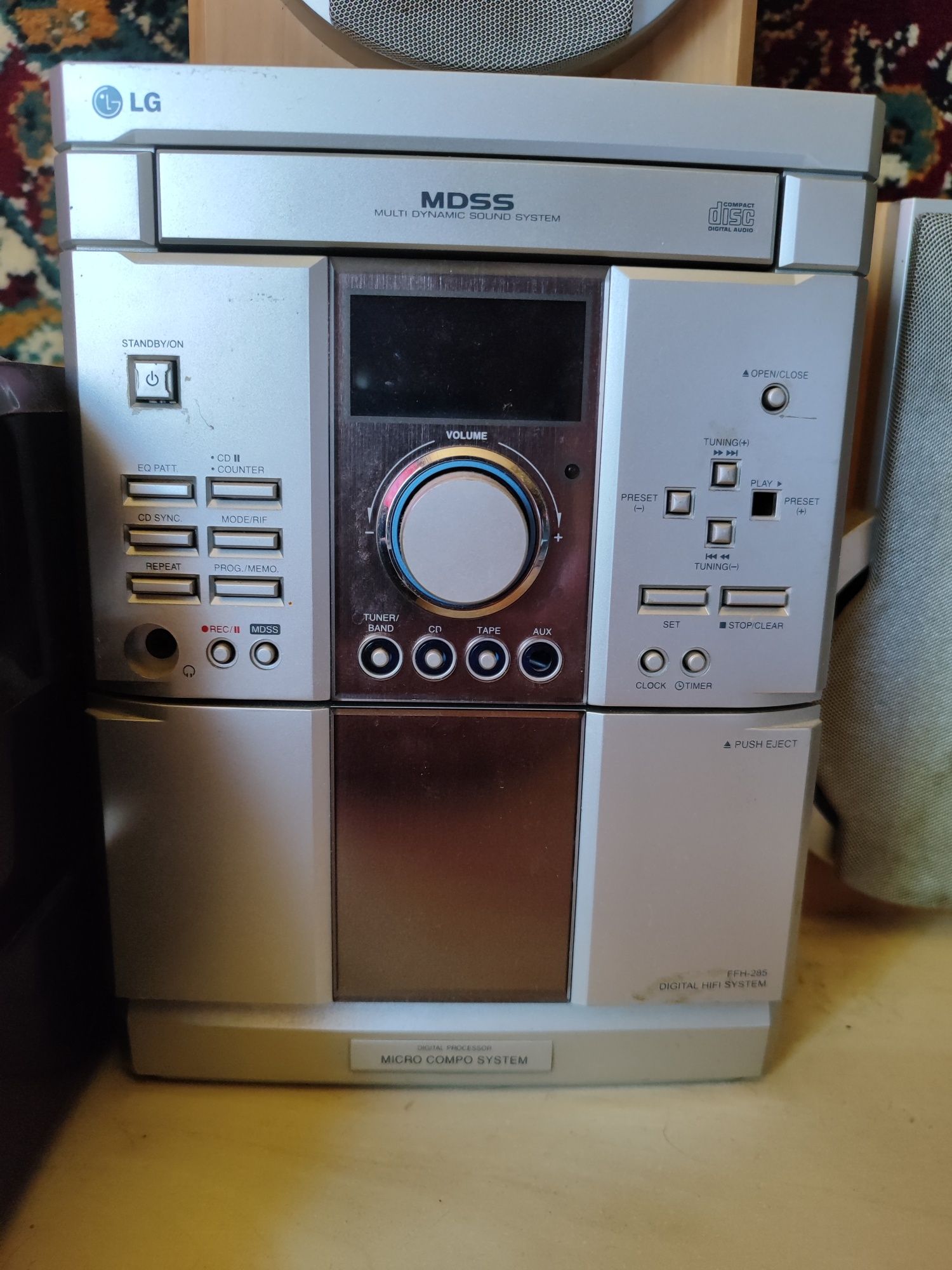 Музыкальный центр, магнитофон LG FFN-285: 2 000 грн. - Музыкальные ...