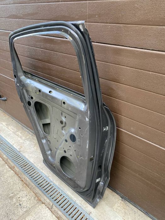 Porsche cayenne 9y3 coupe двері задні ліві