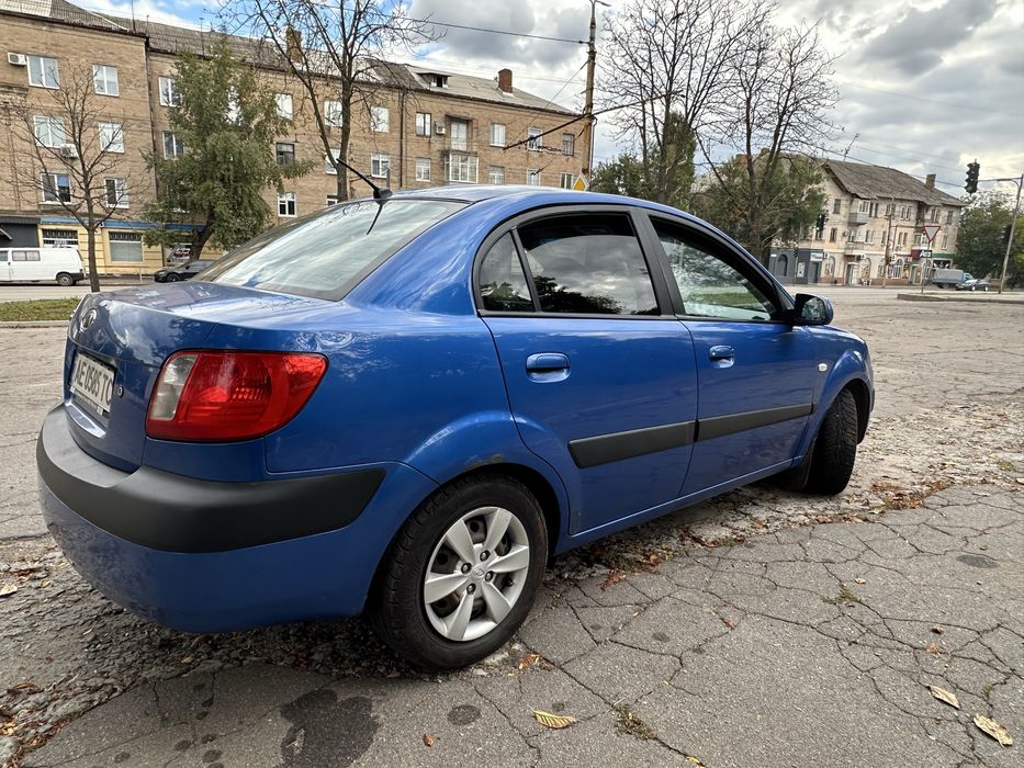 Kia Rio 2008 1.4(газ/бензин)