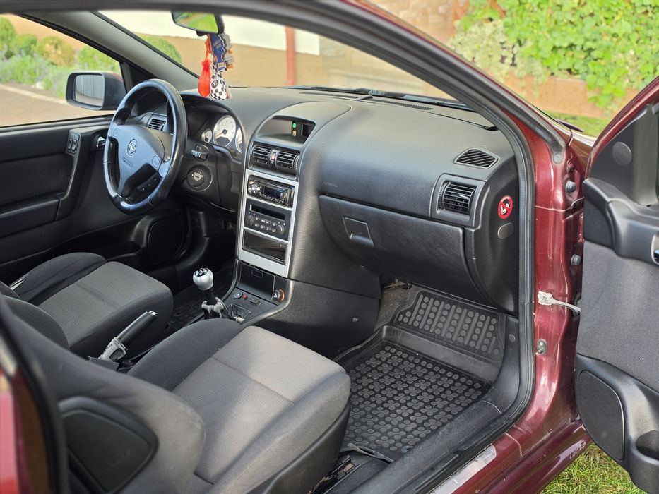 Opel Astra g 2.2 b+g