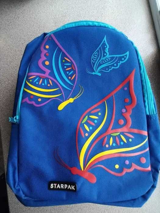 Nowy plecak szkolny z wyposażeniem Starpak niebieski