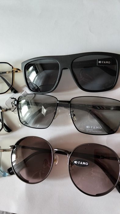 Продам окуляри мішечки серветки