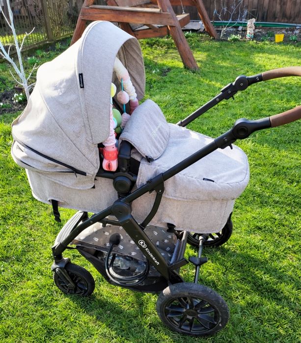 Продам коляску Kinderkraft 2 в 1