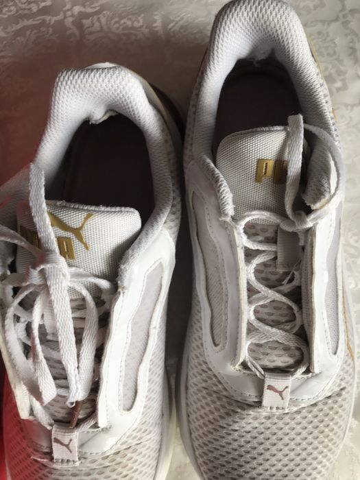 Кросівки жіночі PUMA
