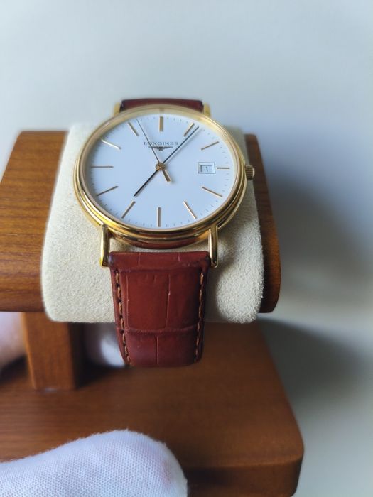 Zegarek męski Longines Présence L4.790.2 | Zestaw z pudełkiem
