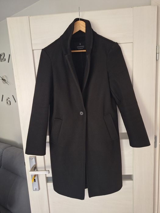 Płaszcz damski Stradivarius rozmiar S
Zapraszam serdecznie do kupna.