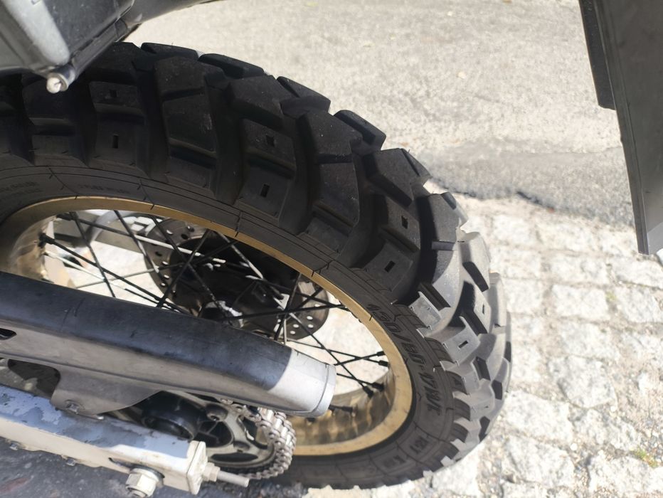 Honda Transalp 600V GRATIS kask