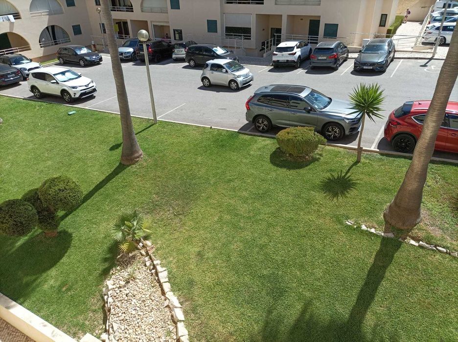 T1 a 300mts da Praia dos Salgados e Galé - Apartamento Impecável