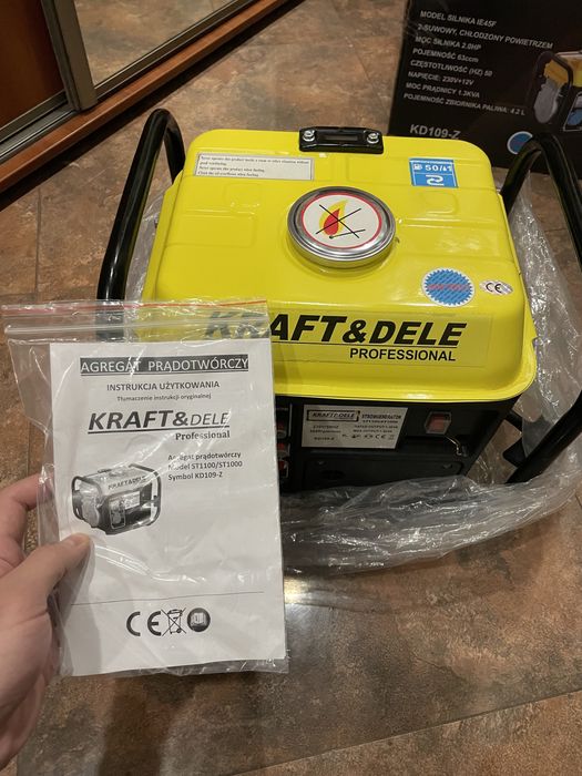 Бензиновий генератор Kraft&Dele ST1000