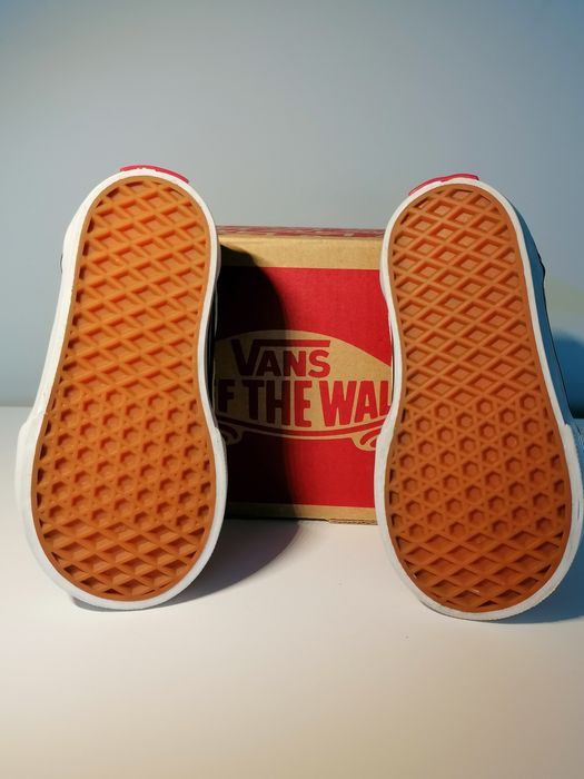 Sapatilhas VANS tamanho 20 (criança) CANVAS