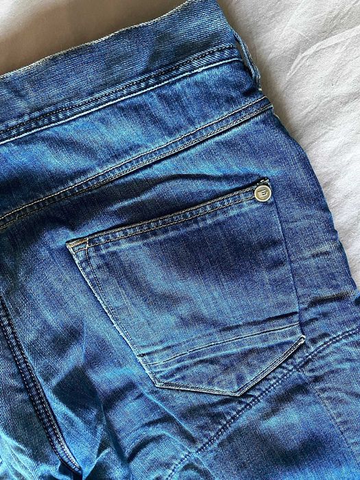 Calças marca ESquad