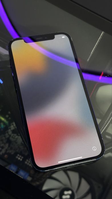 Apple iPhone 12 / 64GB (б/у)