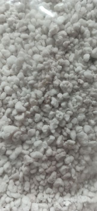 Perlit ogrodniczy 6l