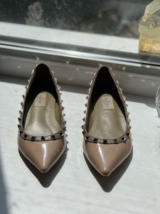 Жіночі балетки VALENTINO
