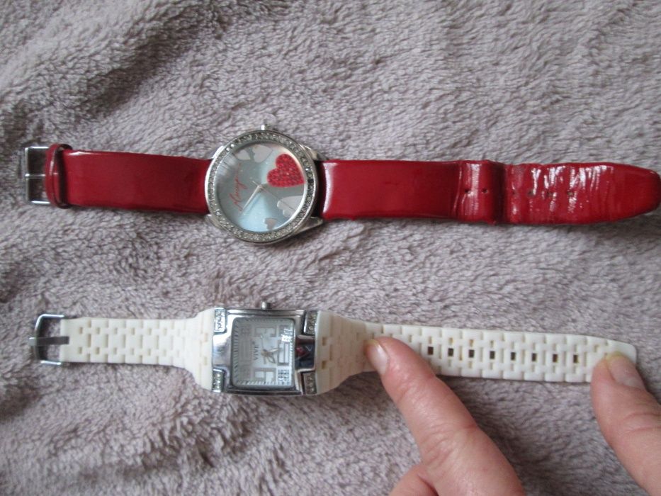 Relogios em bom estado