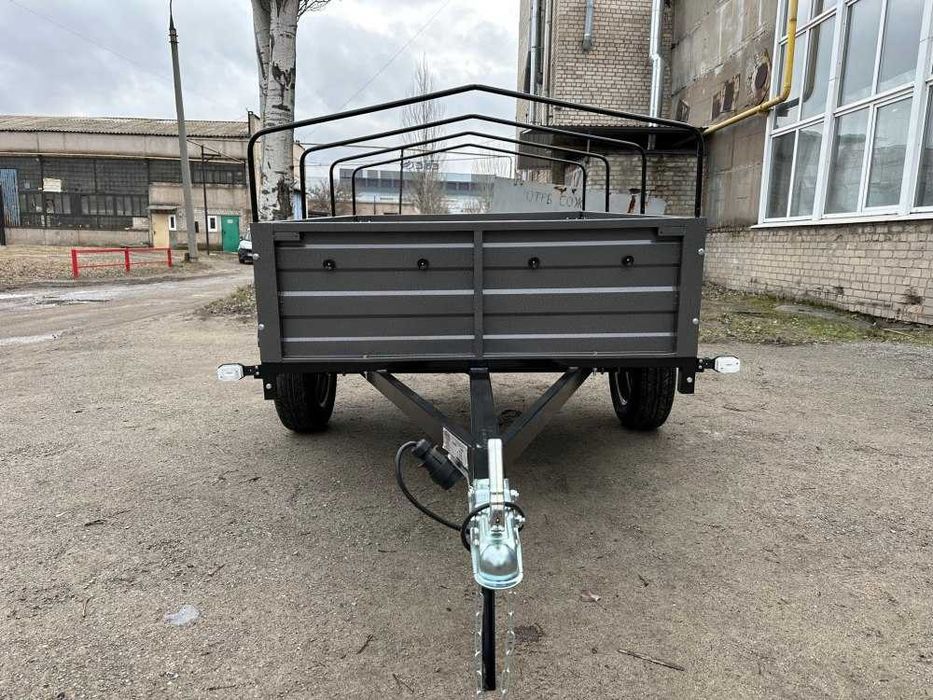 Продам бортовой прицеп