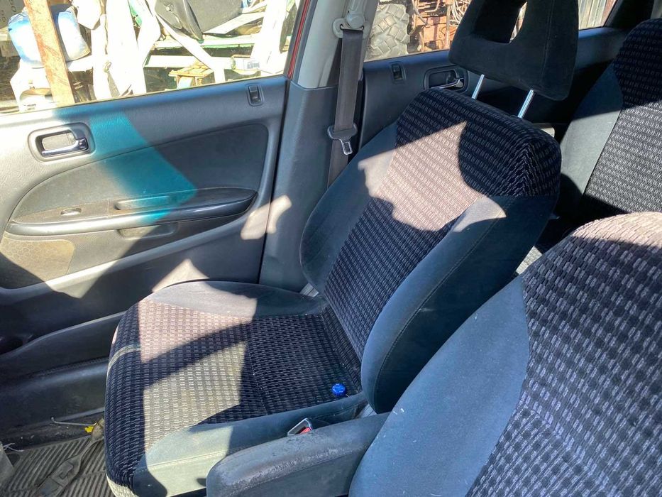 Honda Stream 2.0 бензин фара // з Німеччини _K20A1