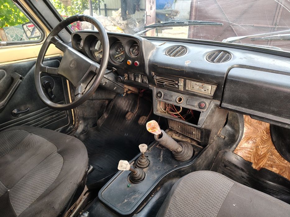 продам ВАЗ нива 2121