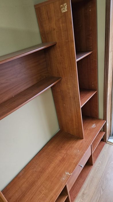 Estante / Móvel de Sala em Madeira – Bom Estado