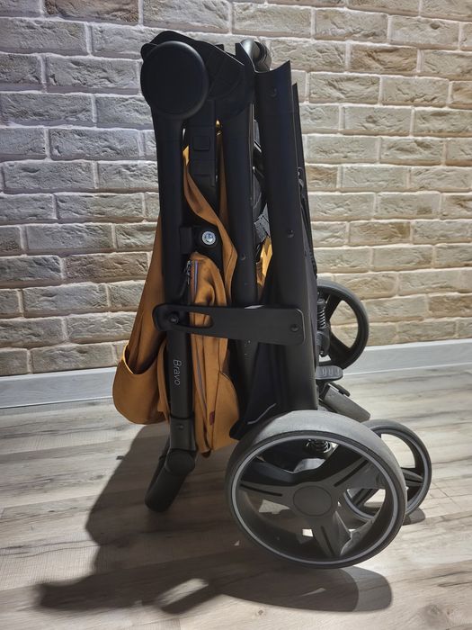 Дитяча коляска Bravo Carrello. Стан чудовий.