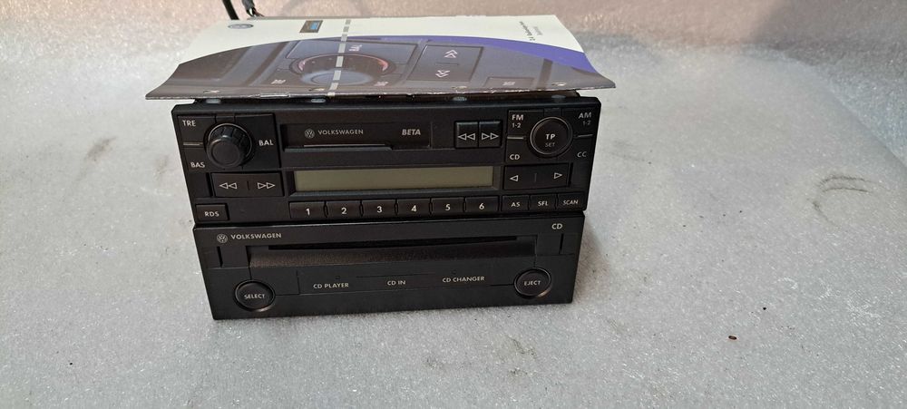 Radio Volkswagen BETA + zmieniarka CD VW Golf IV kpl