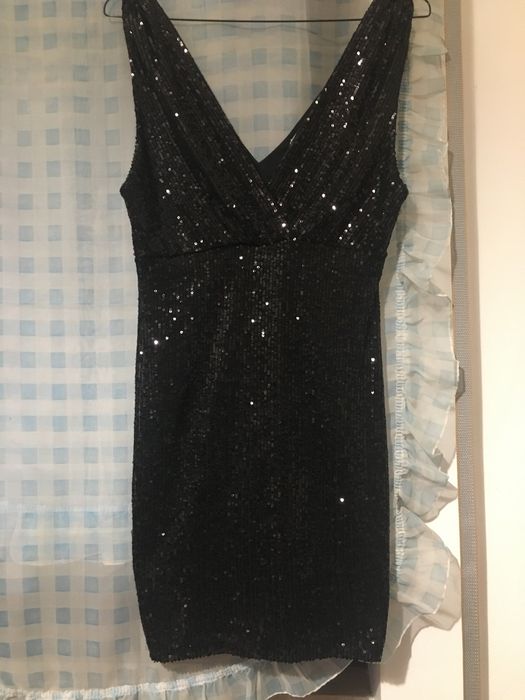 Vestido sexy com brilhantes