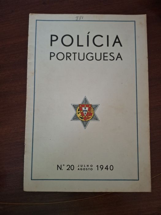 Revistas muito antigas PSP policia portuguesa