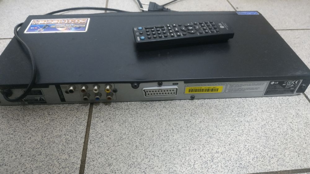 Продам проигрыватель DVD Lg