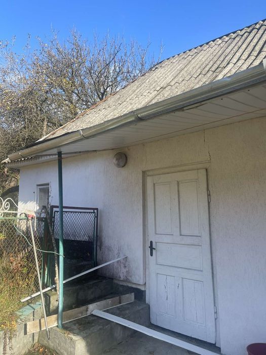 Продаю будиночек у селі Оленеве Закарпатської області