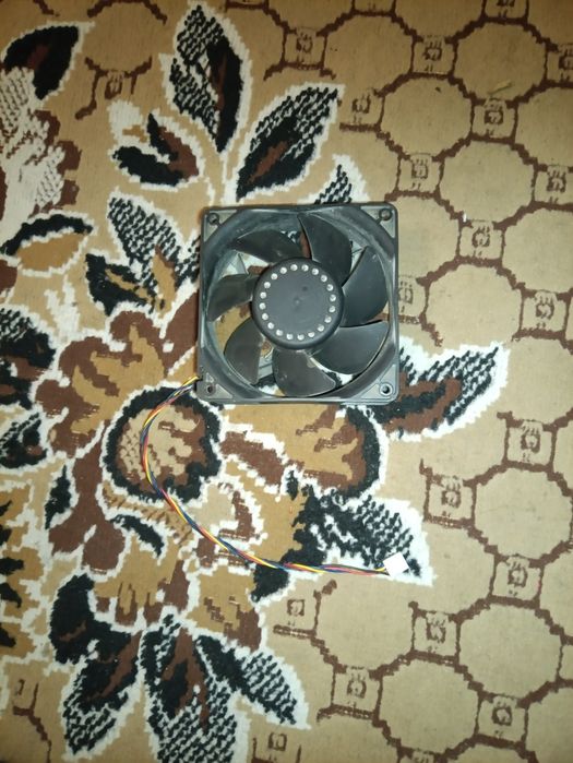 кулер asics 12v 1.5A