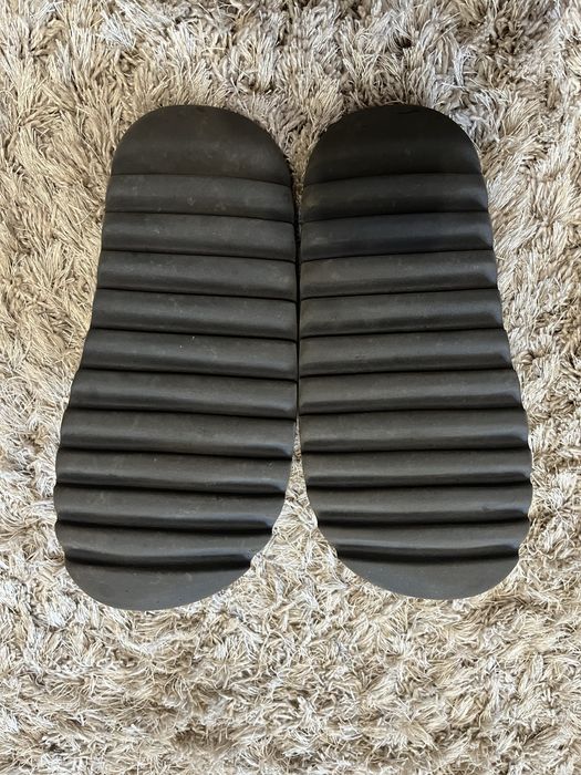 Klapki Adidas Yeezy Slide