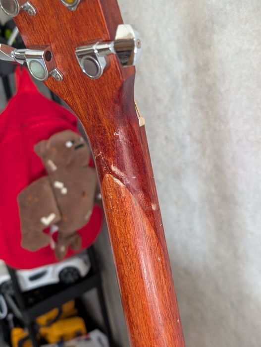 Акустическая гитара Cort AD810