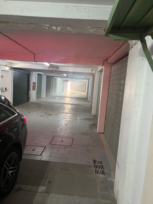 Aluguer garagem box arrecadação Vilamoura