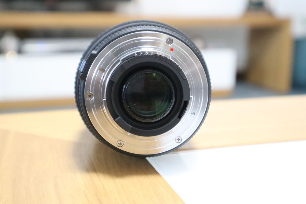 Sigma 70-300mm F/4-5.6 APO DG Macro - Nikon AF